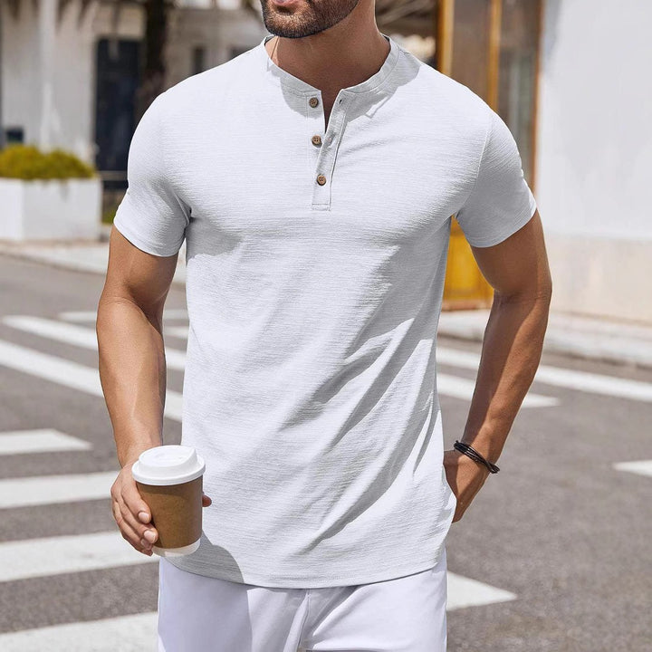 Herren T-Shirt mit Knopfleiste und zeitlosem Design Echoarchiv
