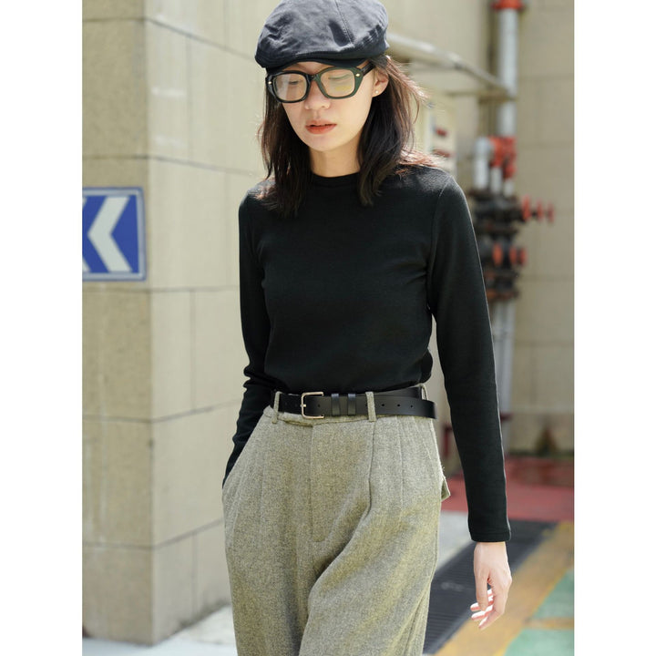 Damen Feiner Rundhals-Pullover aus Baumwoll‑Mix mit leicht taillierter Silhouette Echoarchiv