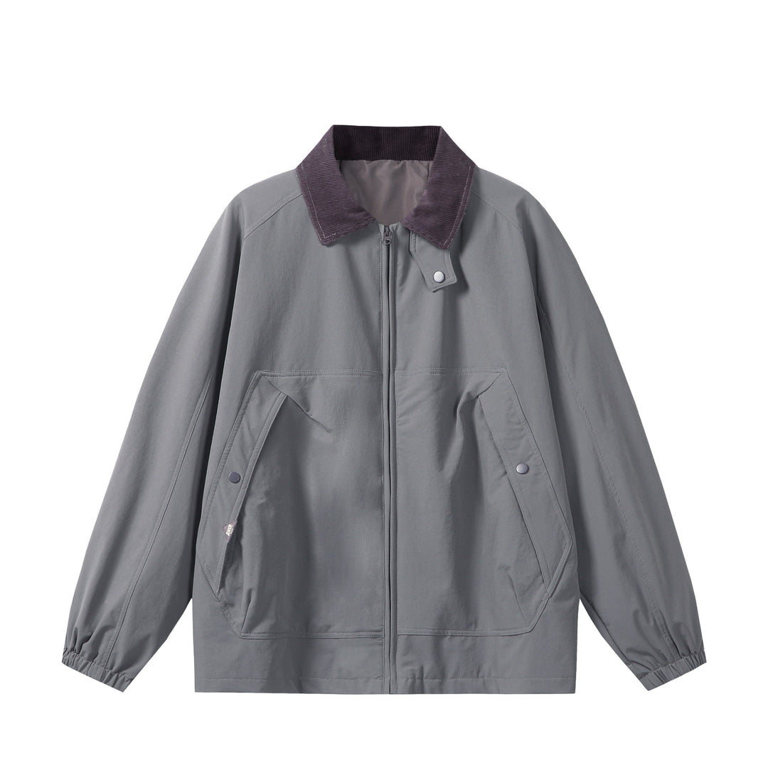 Unisex Kurz geschnittener Boxy-Blouson mit Cordkragen, Reißverschluss und Utility-Pattentaschen Echoarchiv