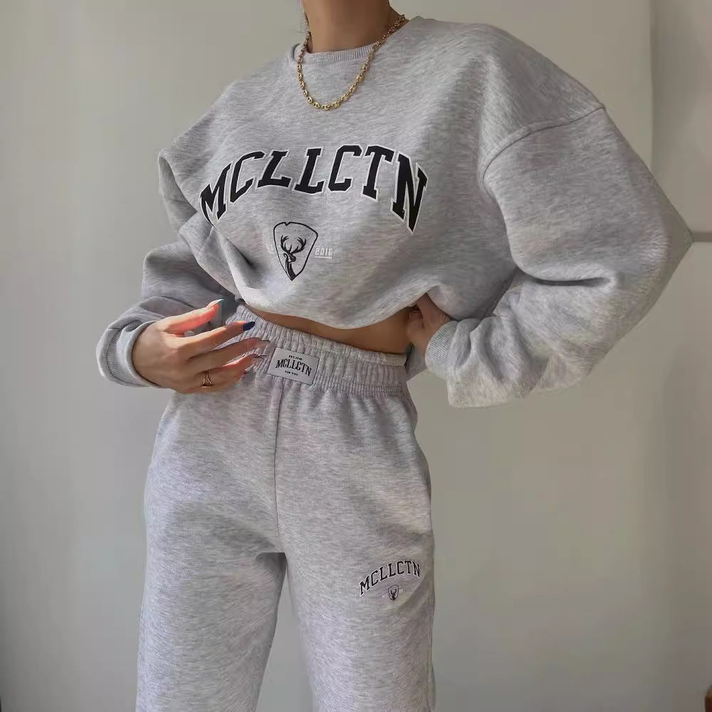 Damen Oversized College-Sweatshirt und High-Waist-Jogger-Set aus French-Terry Echoarchiv