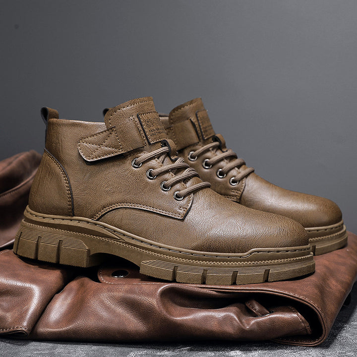 Herren Robuste Plateauschnür-Boots mit Klettlasche und profilierter Gummisohle Echoarchiv