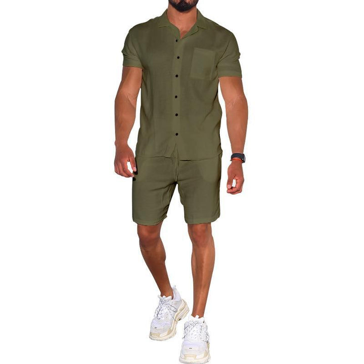 Herren modernes Freizeit-Set aus kurzärmligem Hemd und Shorts Echoarchiv