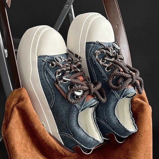 Damen Trendige Sneakers mit innovativen Schnürsystemen und dämpfender Sohle Echo Archiv