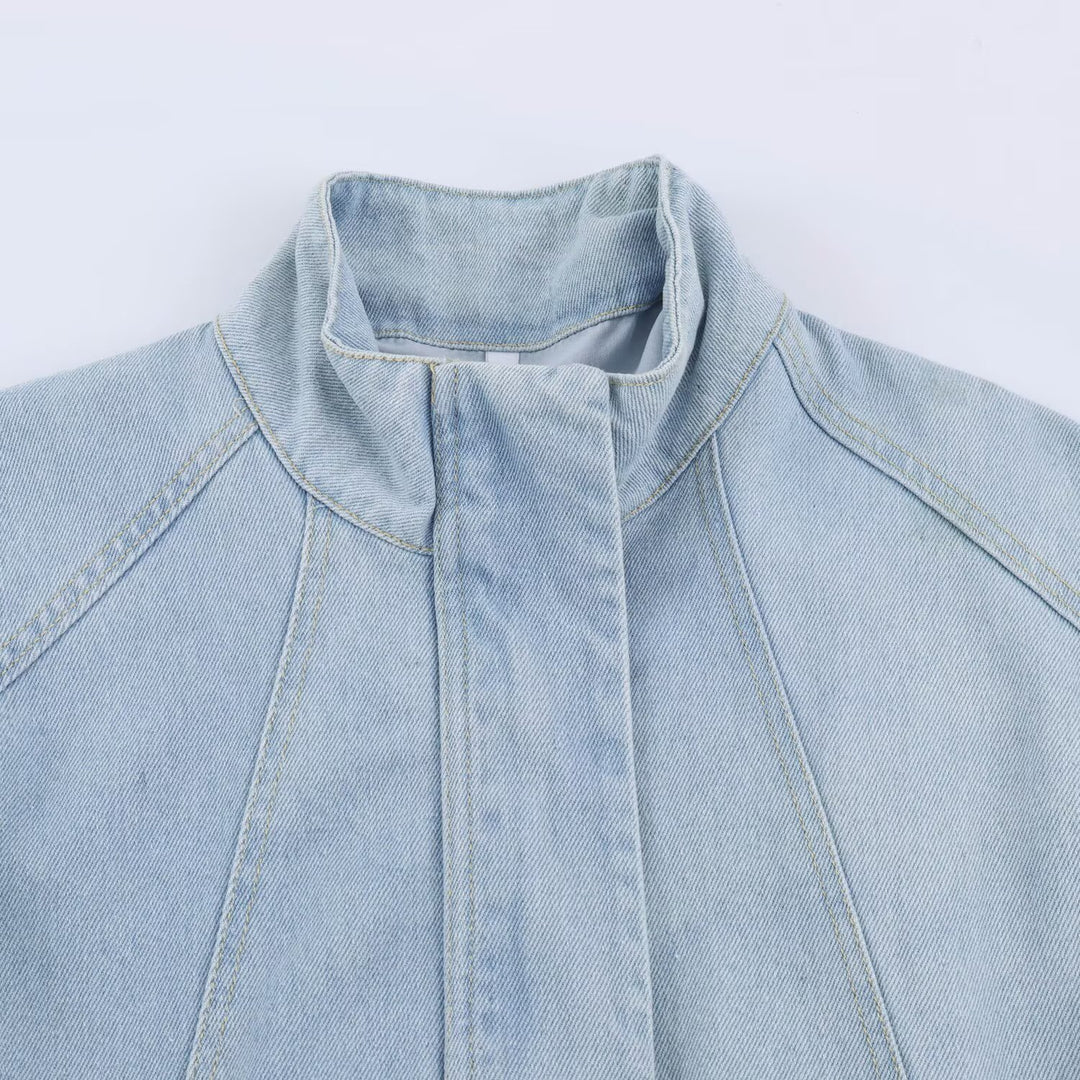 Damen Kurzjacke aus leichter Denim‑Qualität mit Raglanärmeln und verdeckter Verschlussleiste Echoarchiv
