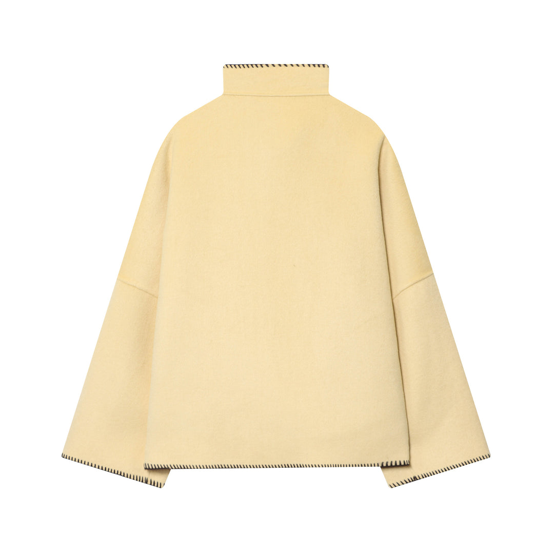 Damen Cape-Mantel mit Stehkragen, asymmetrischer Knopfleiste und Ziernaht Echo Archiv