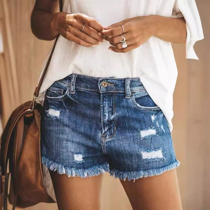 Damen Destroyed Denim-Shorts mit fransigem Saum und lässigem Schnitt Echo Archiv