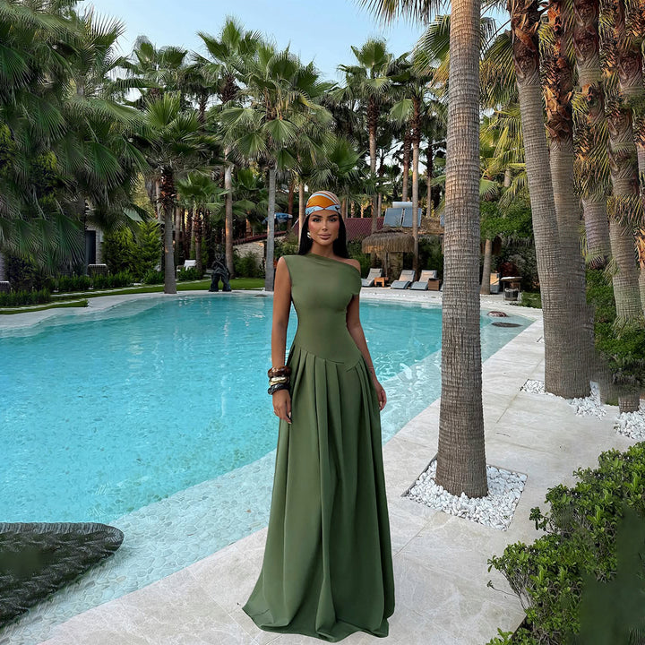 Damen Elegantes Abendkleid mit fließendem Schnitt und dekorativem Faltenwurf Echo Archiv