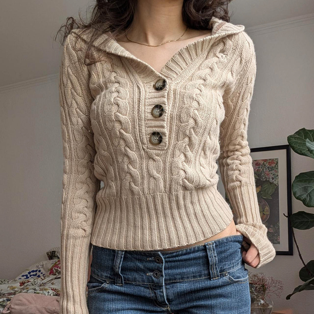 Damen Feinstrick-Pullover mit Zopfstrick, V‑Kragen mit Knopfleiste und breitem Rippbund Echo Archiv