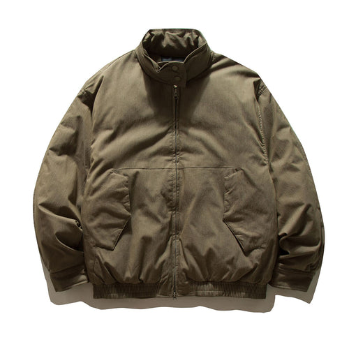 Herren Kurz geschnittene isolierte Blousonjacke im Field‑Look mit hohem Stehkragen und Pattentaschen Echoarchiv