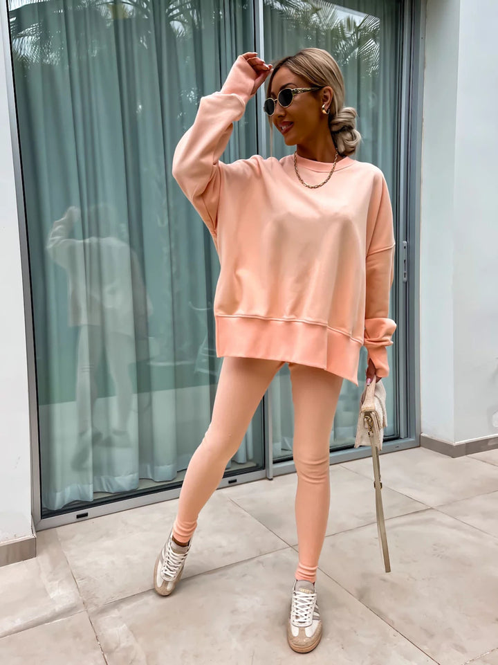Damen nan Oversize Sweatshirt mit taillierten Rib-Leggings Set Echo Archiv