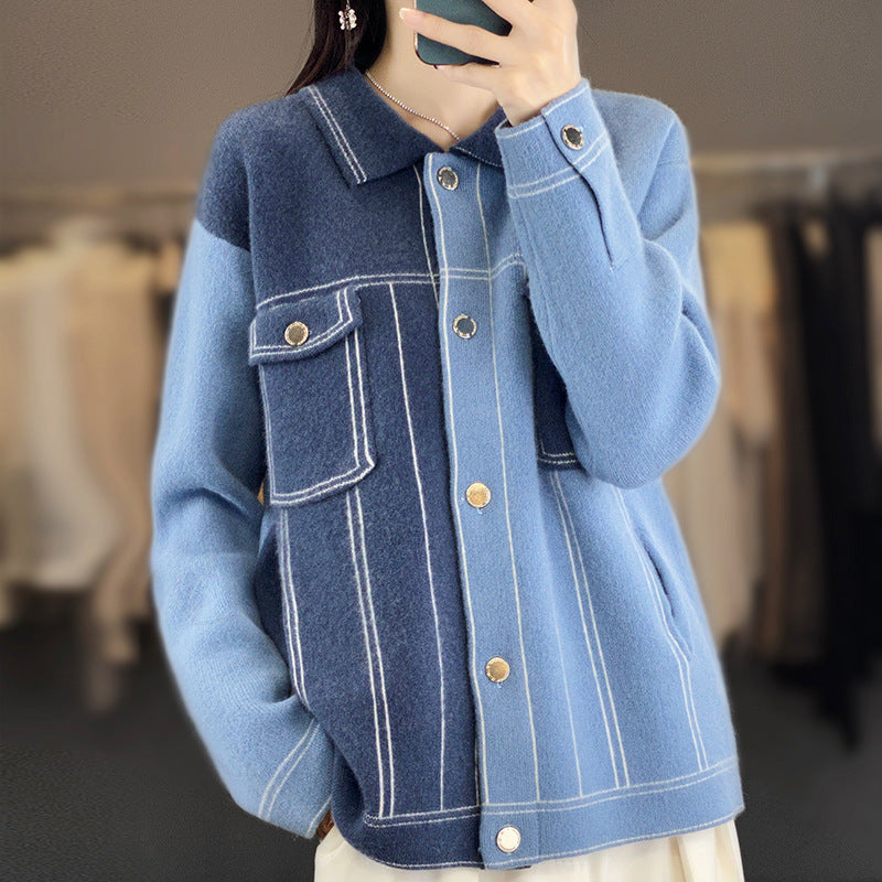 Damen Oversize-Strickjacke im Jeansjacken‑Look mit kontrastierenden Nahtdetails und Brusttasche Echoarchiv
