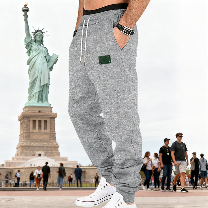 Herren Slim-Fit Sweat-Jogger mit elastischem Bund, Tunnelzug und gerippten Bündchen – Sorevano