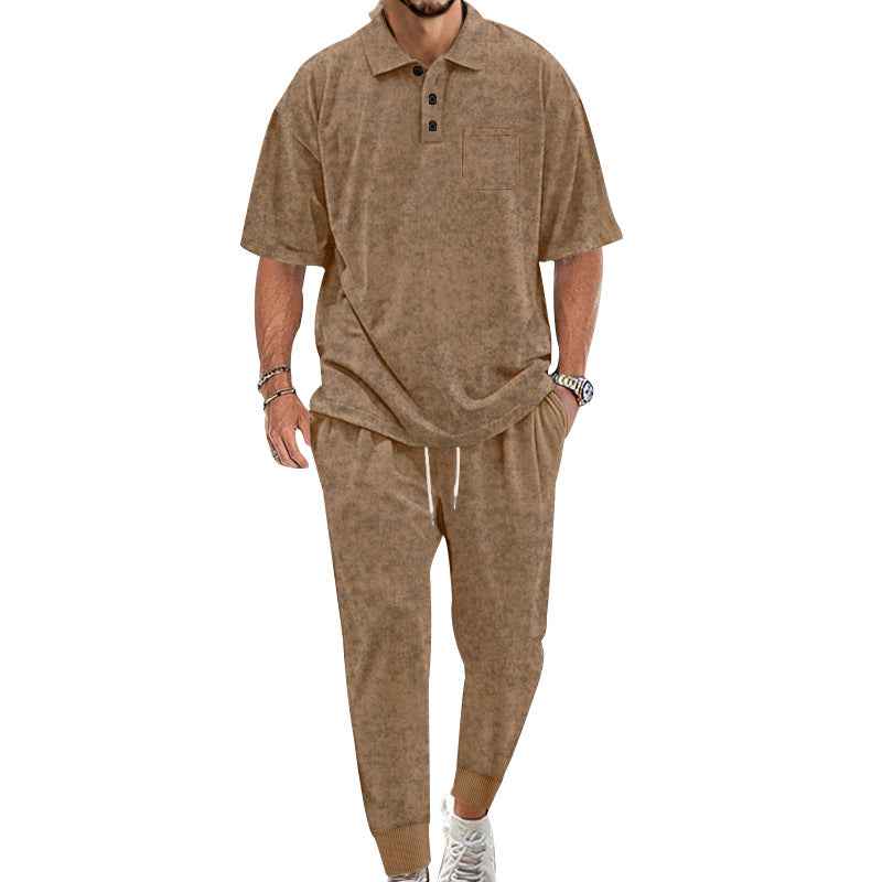Herren lässiges Freizeit-Set mit Poloshirt und Jogginghose Echoarchiv