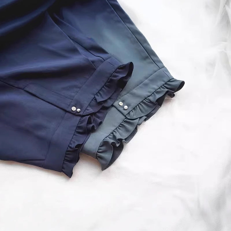 Damen Elegante Bluse mit Rüschendetails Echoarchiv