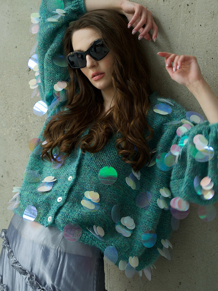 Damen Grobgestrickter Mohair-Cardigan mit übergroßen Pailletten und kastiger Silhouette Echoarchiv