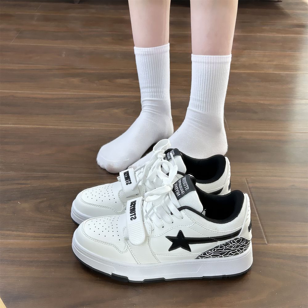 Damen Sneakers mit doppeltem Klettverschluss und atmungsaktiver Obermaterialstruktur Echo Archiv