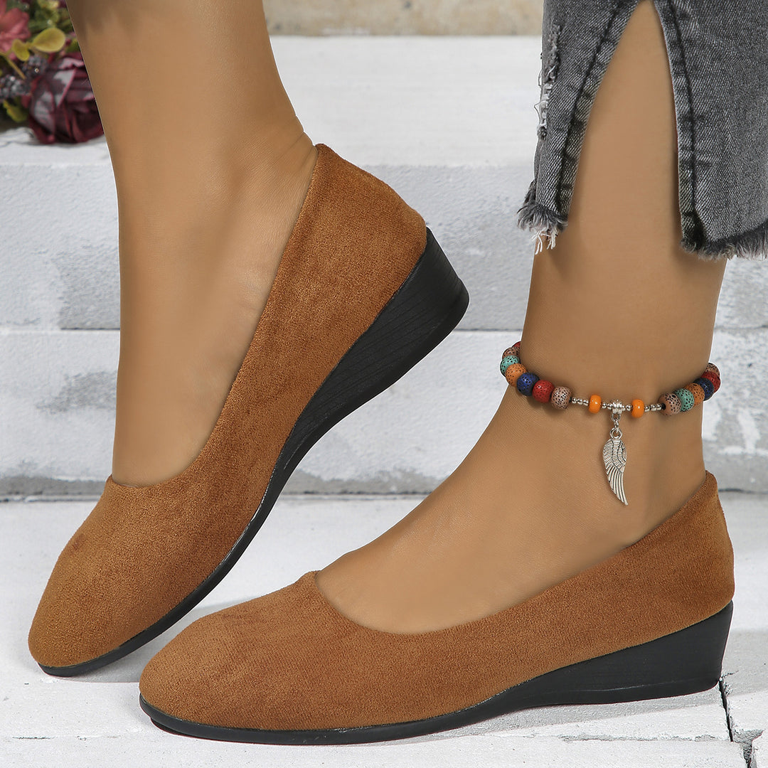 Damen Komfort-Keilabsatz-Ballerina aus Veloursleder – Lioré