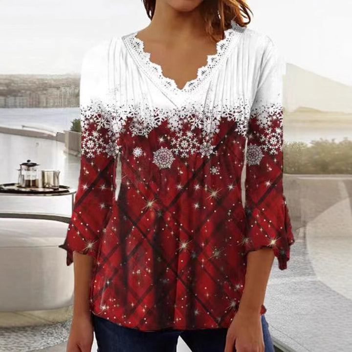 Damen nan Tunika-Bluse mit Spitzen-V-Ausschnitt, feiner Plissee-Passe und winterlichem Schneeflocken-Print Echo Archiv
