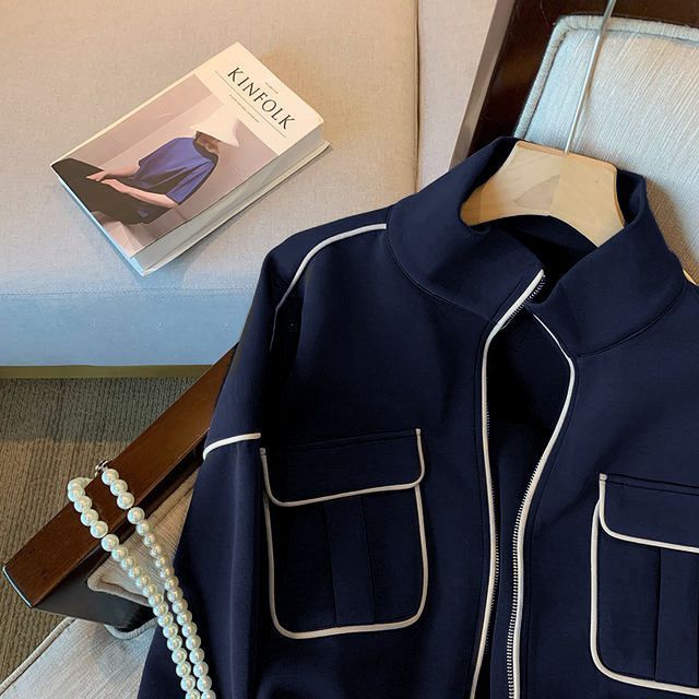 Damen Modische Cropped-Jacke mit Taschen Echo Archiv