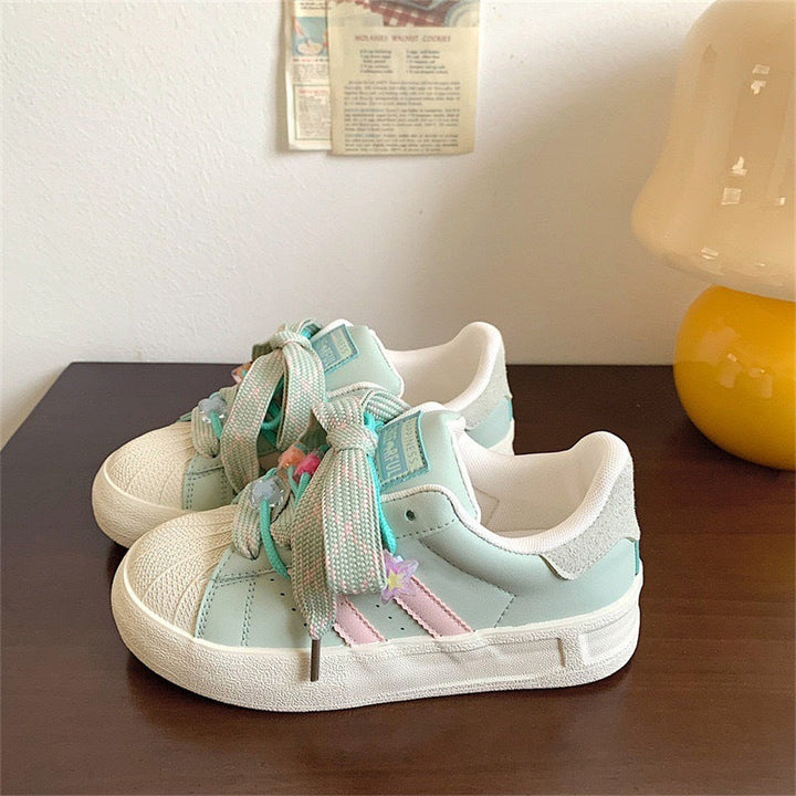 Damen Sportliche Sneakers mit einzigartigem Schnürsystem Echo Archiv