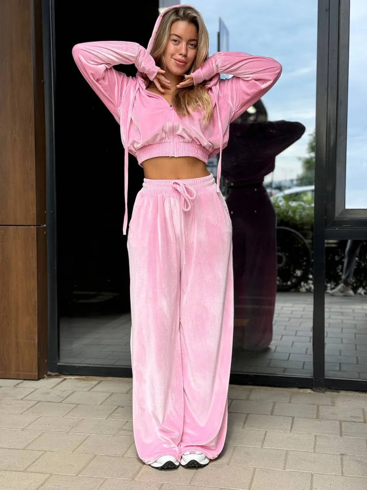 Damen samtiges Cropped-Kapuzen-Sweatset mit taillenhoher Jogginghose – Auréline