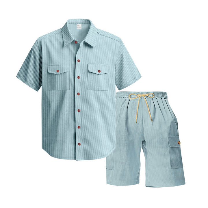 Herren lässiges Freizeit-Set mit Kurzarmhemd und cargo Shorts Echoarchiv