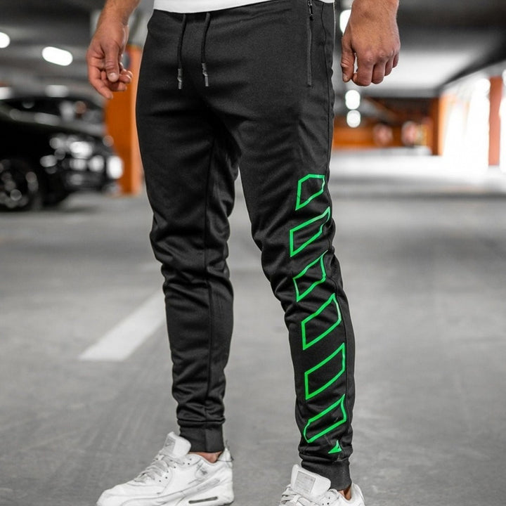 Herren funktionale Sporthose mit seitlichen Reißverschlusstaschen und modernem Design Echoarchiv