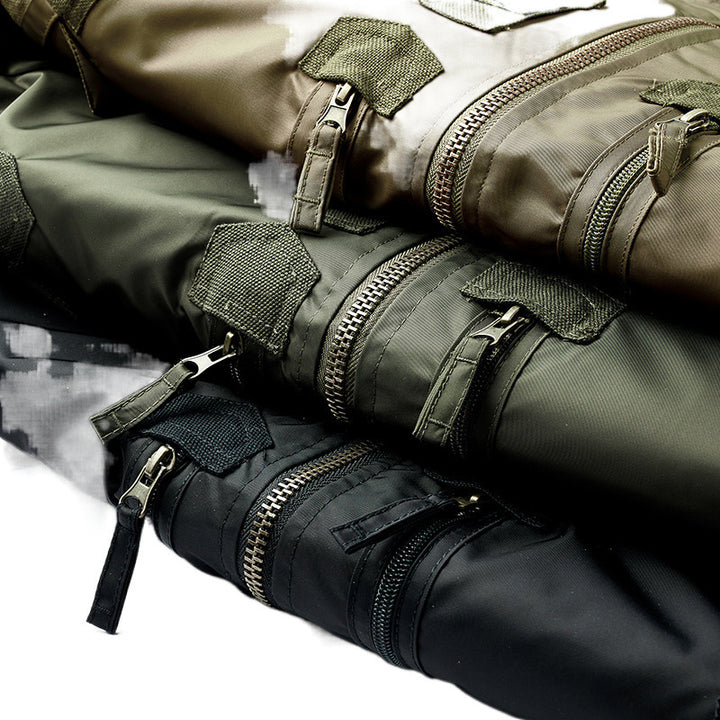 Herren Bomberjacke mit technischen Details und mehreren Taschen Echoarchiv