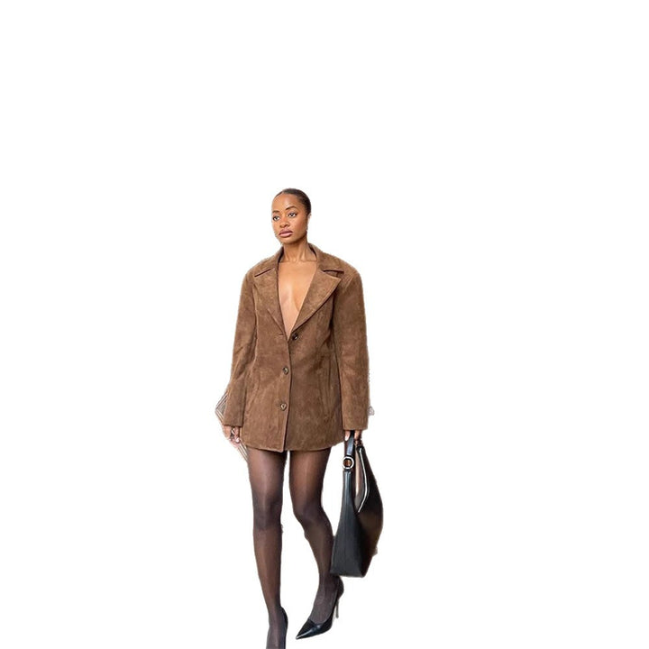 Damen Kurzer Veloursleder-Mantel im Blazerstil mit kastiger Oversize-Silhouette und Reverskragen Echoarchiv