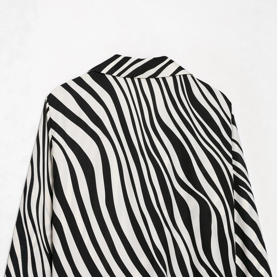 Damen Gestreifte Cropped-Bluse im Hemdstyle mit Federbesatz Echoarchiv
