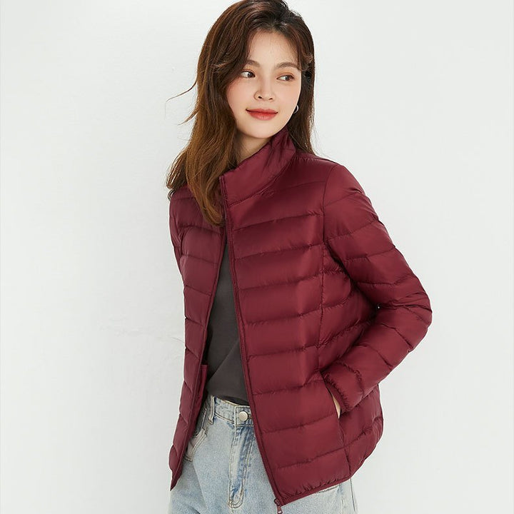 Damen Ultraleichte gesteppte Kapuzenjacke mit ultraflacher Thermowatte Echoarchiv