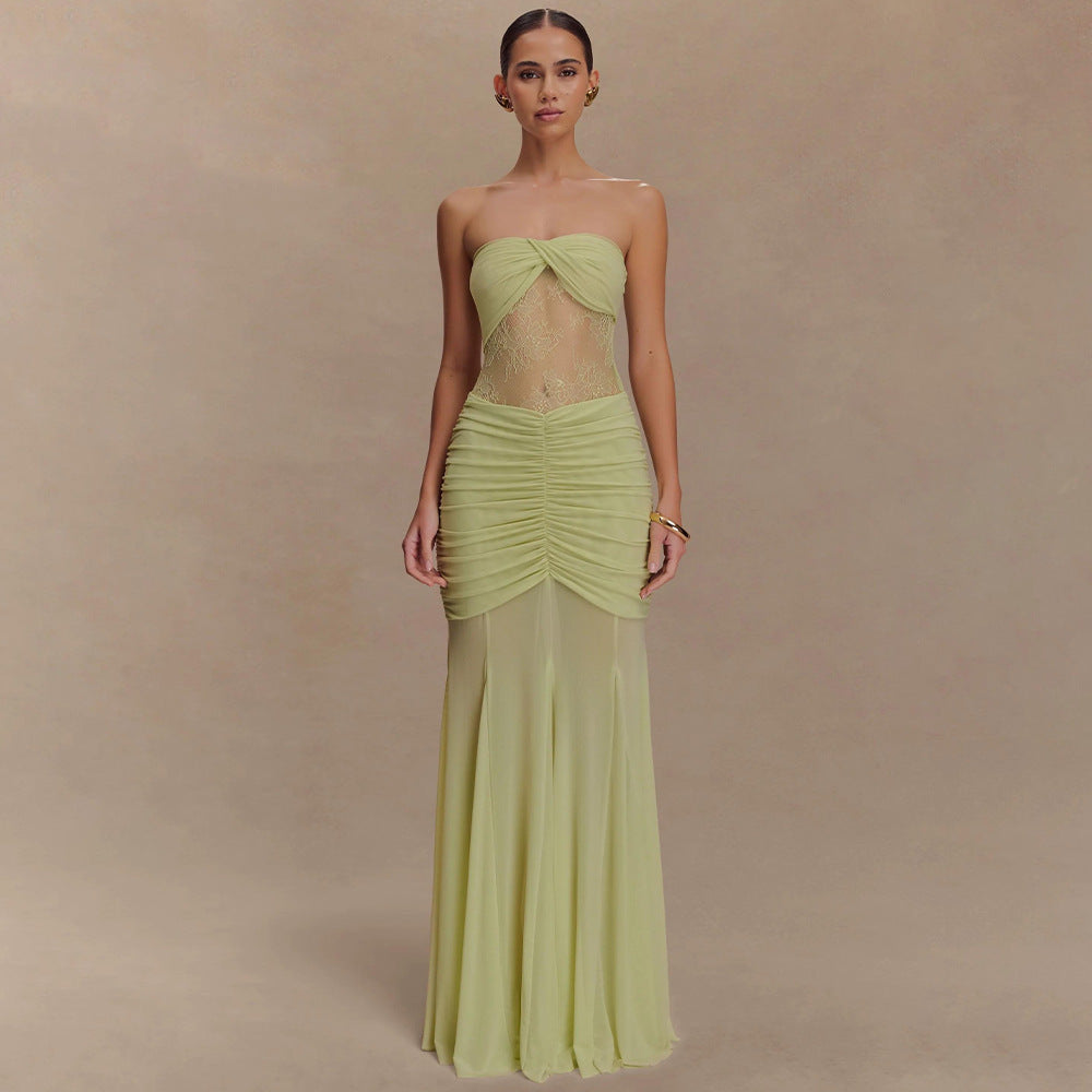 Damen Glamouröses Abendkleid mit Spitzenakzenten und figurbetonter Raffung Echo Archiv