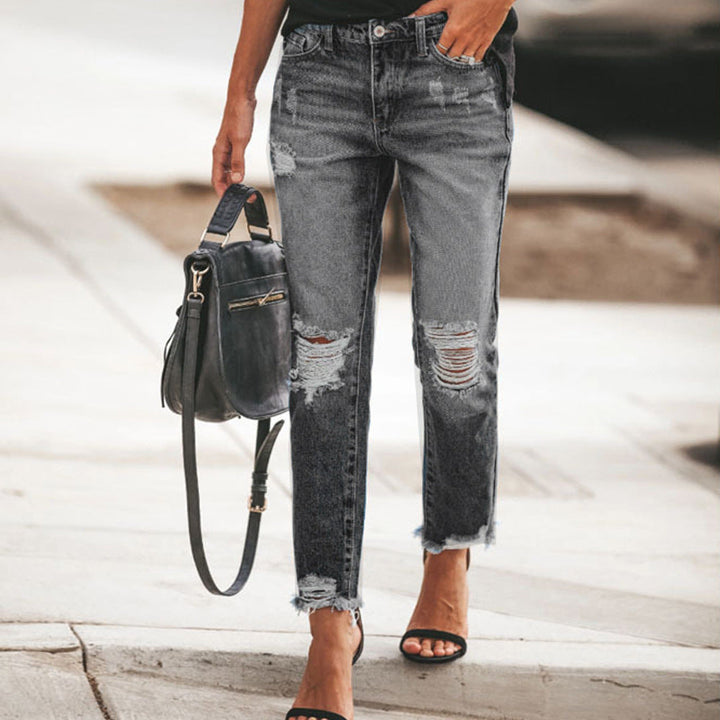 Damen Ripped Denim mit lässigem Schnitt und ausgefranstem Saum – Dénora
