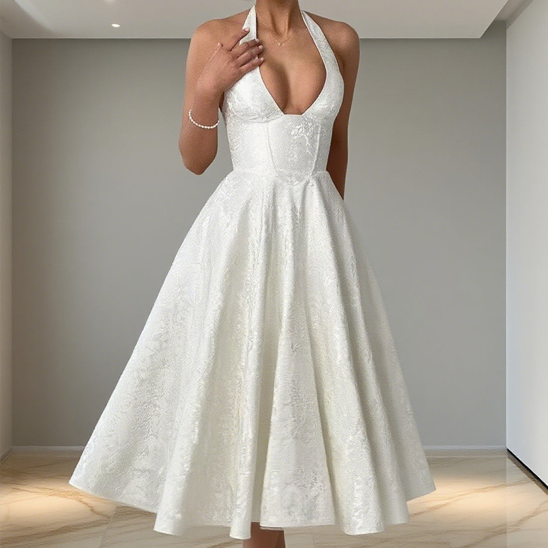 Damen Elegantes Hochzeitskleid mit schwingendem Rock und tiefem V-Ausschnitt – Élara