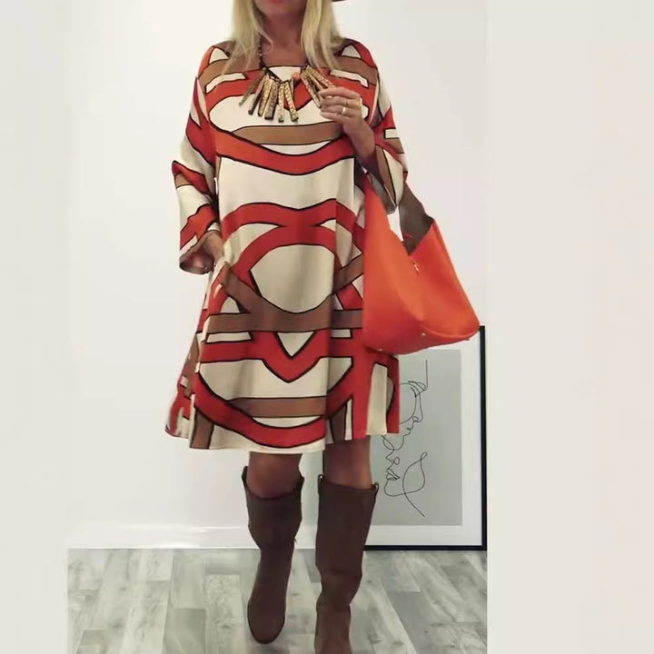 Damen nan großzügiges Swingkleid mit weitem Tulpen-Saum, Fledermausärmeln und grafischem Allovermuster Echo Archiv