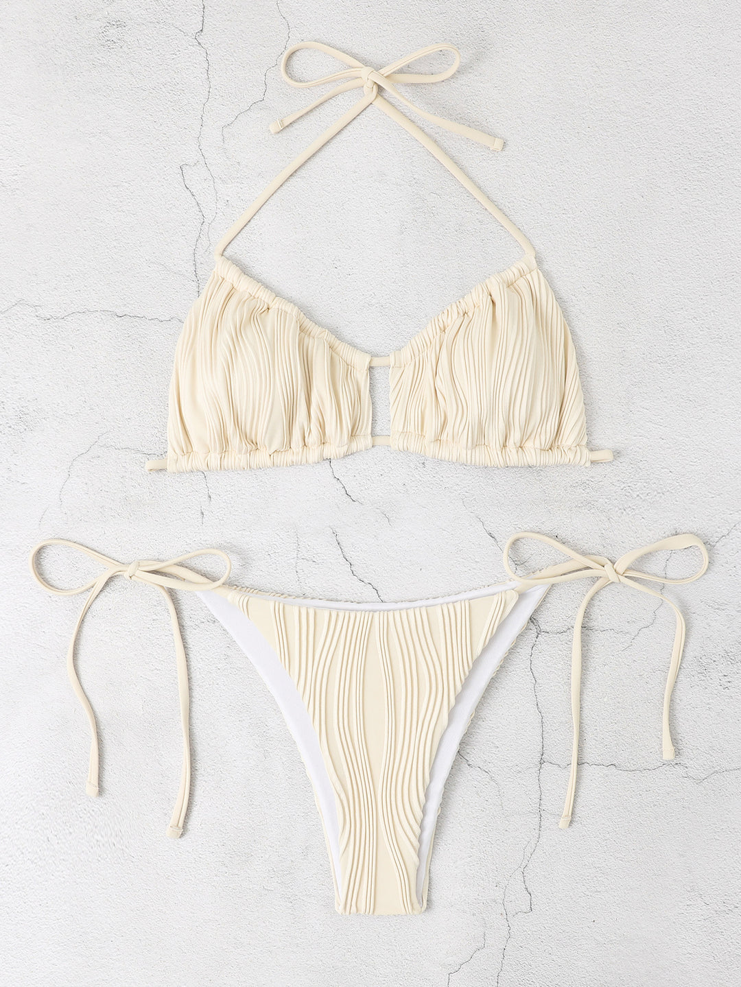 Damen Triangel-Bikini-Set mit raffinierten Rüschendetails Echo Archiv