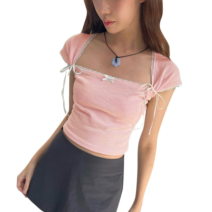 Damen Crop-Oberteil mit verstellbaren Spaghettiträgern und eleganten Knoten-Details Echo Archiv