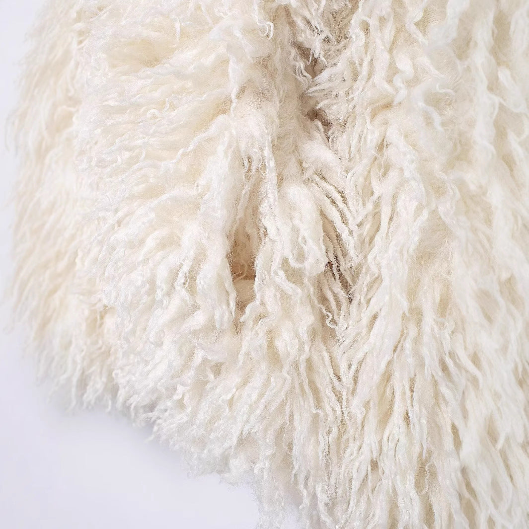 Damen Kurzjacke aus Kunstfell mit langfloriger Shag-Struktur Echoarchiv