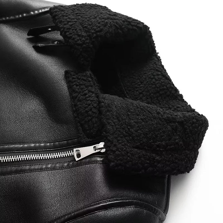 Damen nan taillierte Bikerjacke in Lammfelloptik mit asymmetrischem Reißverschluss Echo Archiv