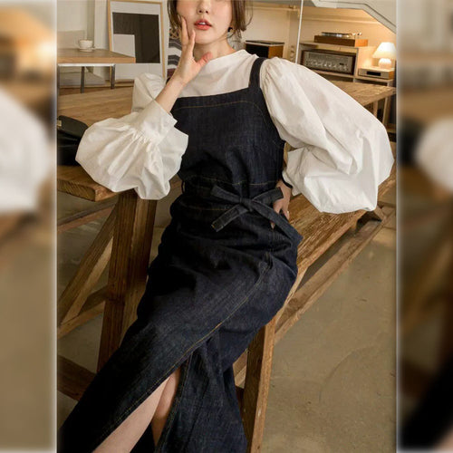 Damen Langes Jeans-Latzkleid mit eckigem Ausschnitt, Taillenband und vorderem Beinschlitz – Valéora