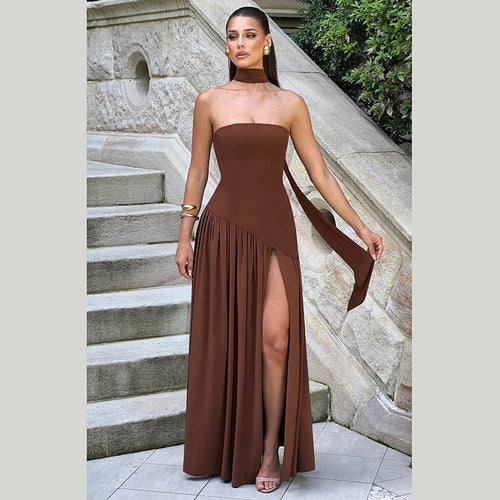 Damen Elegantes Maxikleid mit schulterfreier Silhouette und raffiniertem Schlitz Echo Archiv