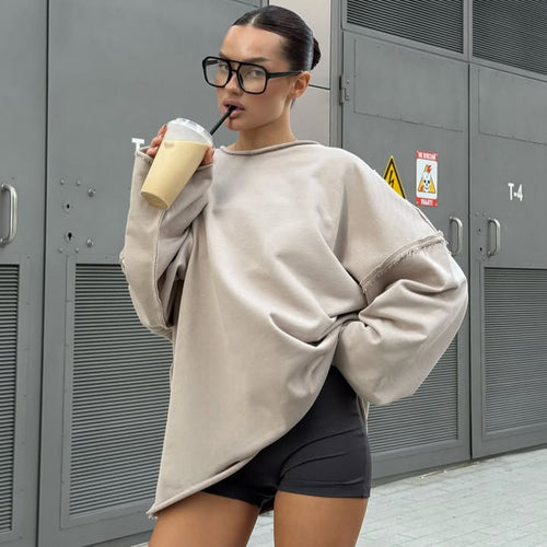 Damen ultraweites Relax-Sweatshirt mit ausgefransten Nähten und asymmetrischem Saum – Avérine