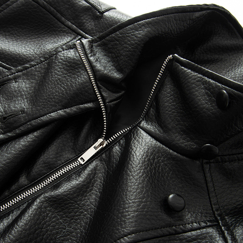 Damen asymmetrische Oversize Kunstlederjacke mit Stehkragen, Schulterklappen und Tunnelzugsaum – Célinea
