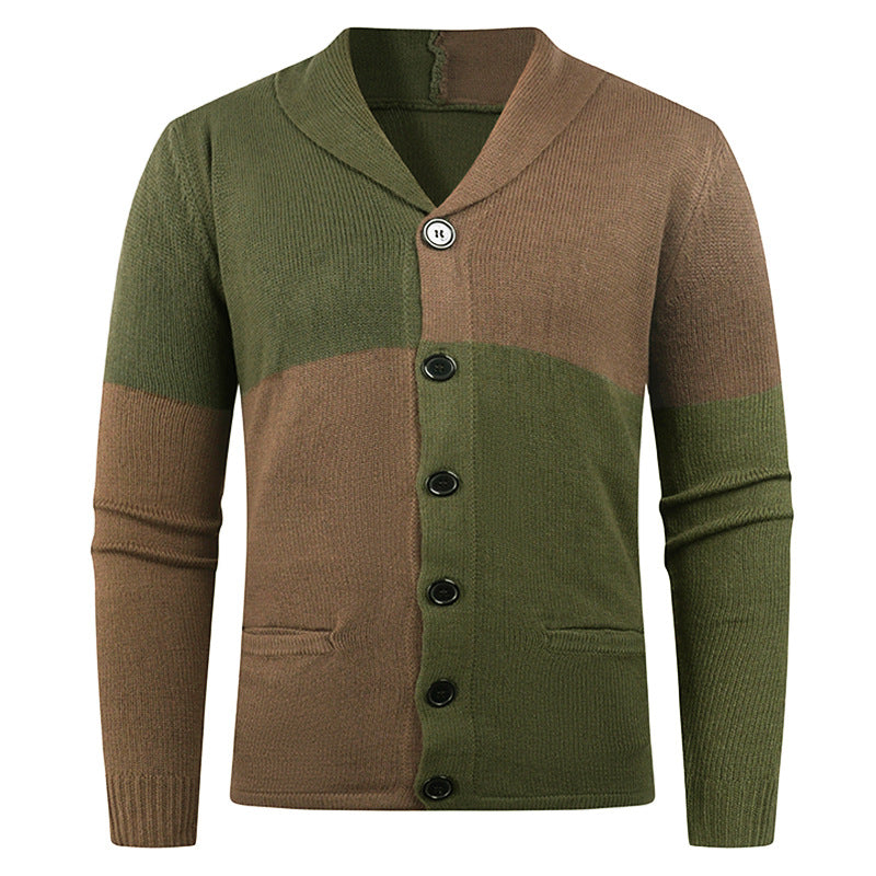 Herren Strickjacke mit modernem Zopfmuster und praktischen Taschen Echoarchiv