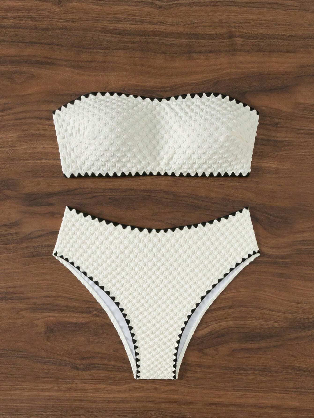 Damen Bandeau-Bikini mit strukturierter Oberfläche Echo Archiv