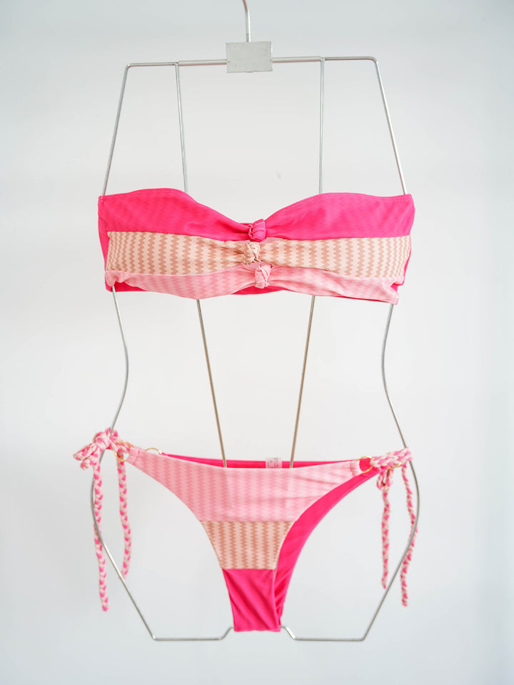 Damen Bandeau-Bikini mit raffinierten Knotendetails und verspieltem Design Echo Archiv