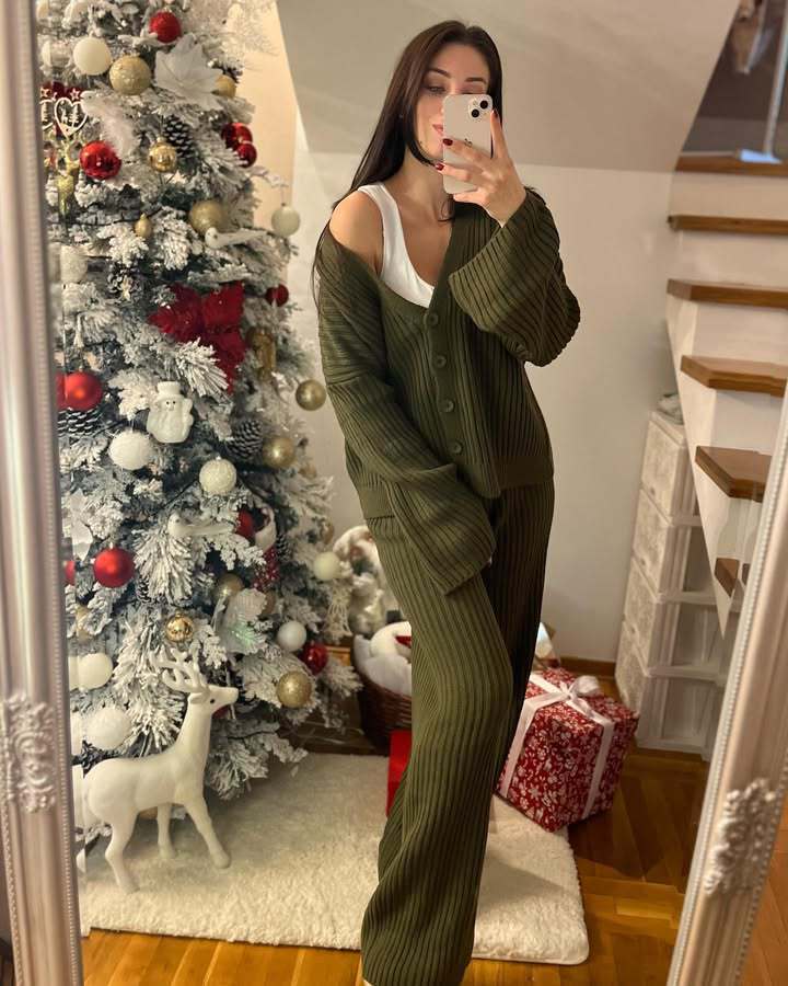Damen Gerippter Strick‑Zweiteiler mit Oversized‑Cardigan und High‑Waist‑Sweathose – Élanora