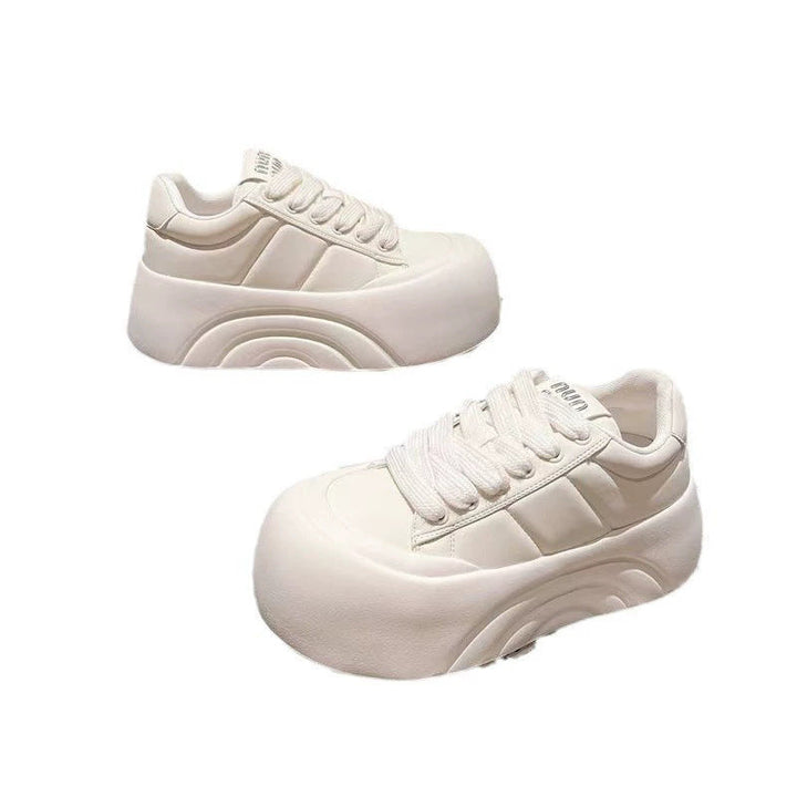 Damen Sportliche Plattform-Sneaker mit strapazierfähigem Obermaterial Echo Archiv