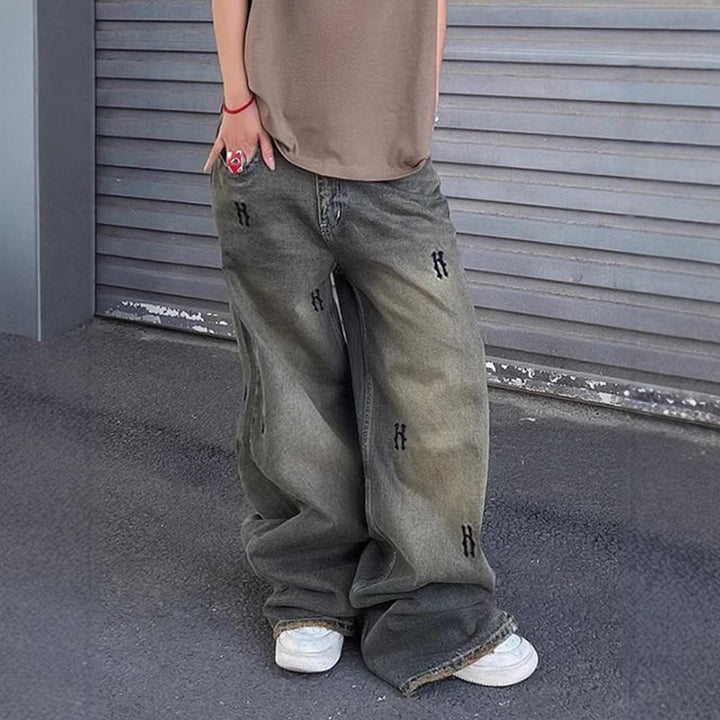 Damen High‑Waist Straight‑Leg Jeans mit dekorativen Mini‑Stickereien und Used‑Effekt Echo Archiv