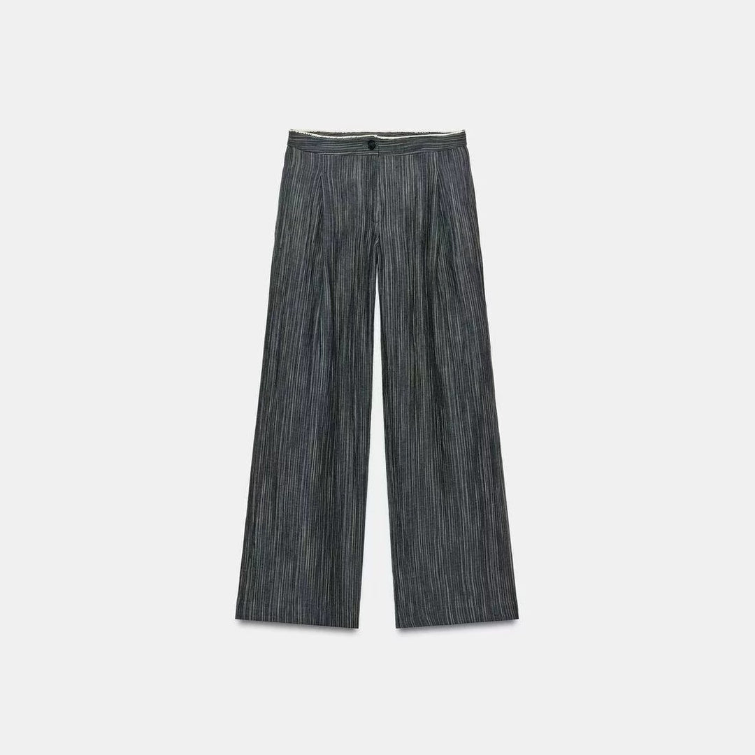 Damen Weit geschnittene Marlenehose mit Bügelfalte und feinem Nadelstreifen Echo Archiv